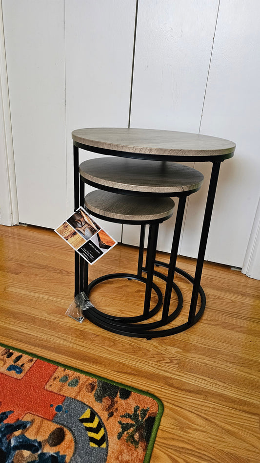 Set of 3 Round Nesting Tables Stackable Side Tables Rustic